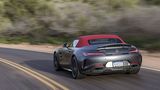 Mercedes AMG GT C Roadster - das Dach öffnet und schließt in elf Sekunden