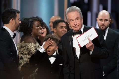 Laudator Warren Beatty bei der Oscarverleihung 2017