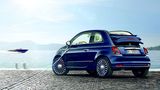 Fiat 500 Riva - Gruppenfoto mit Riva-Yacht