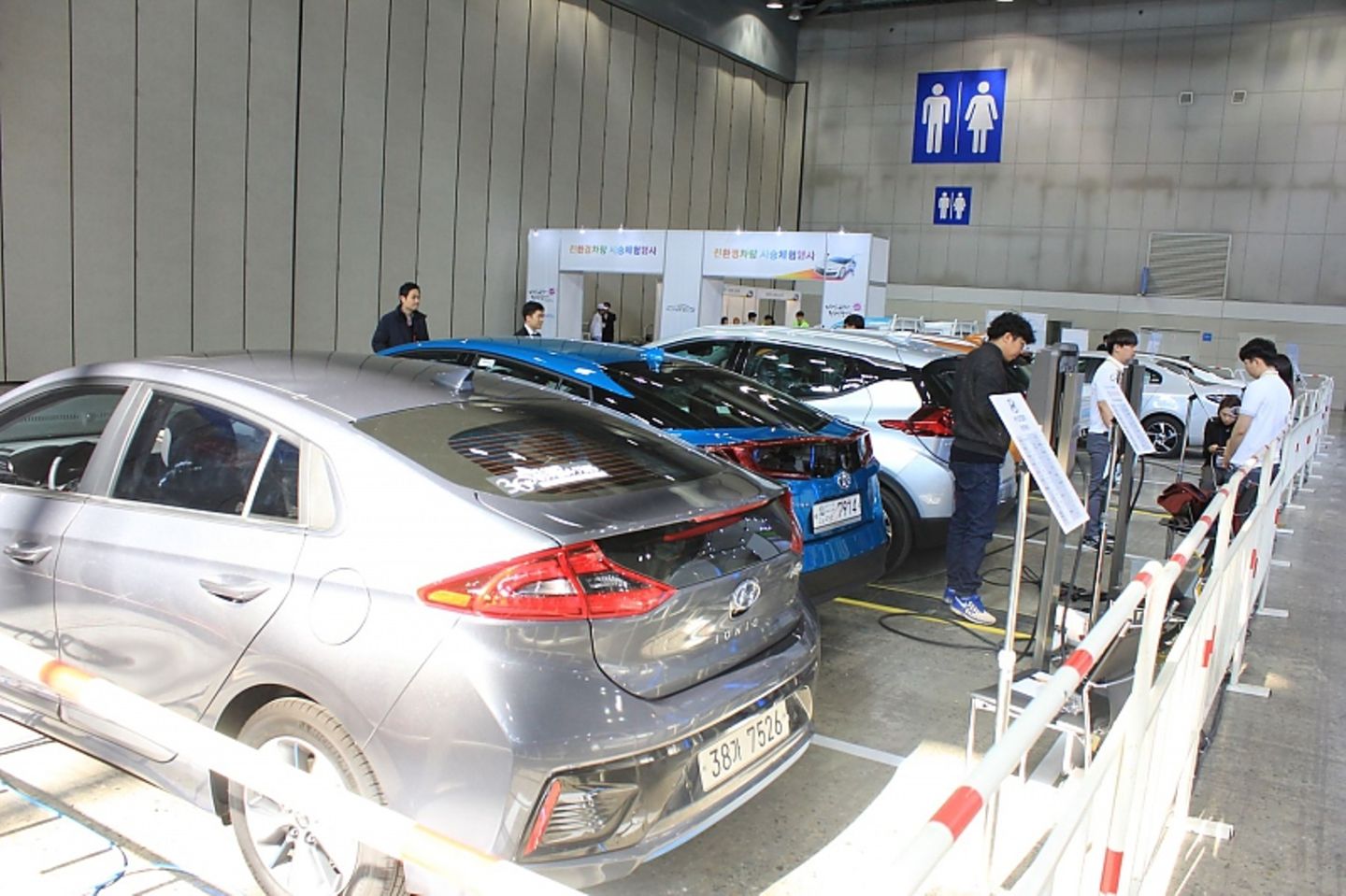 In Seoul können aktuelle Elektroautos getestet werden.