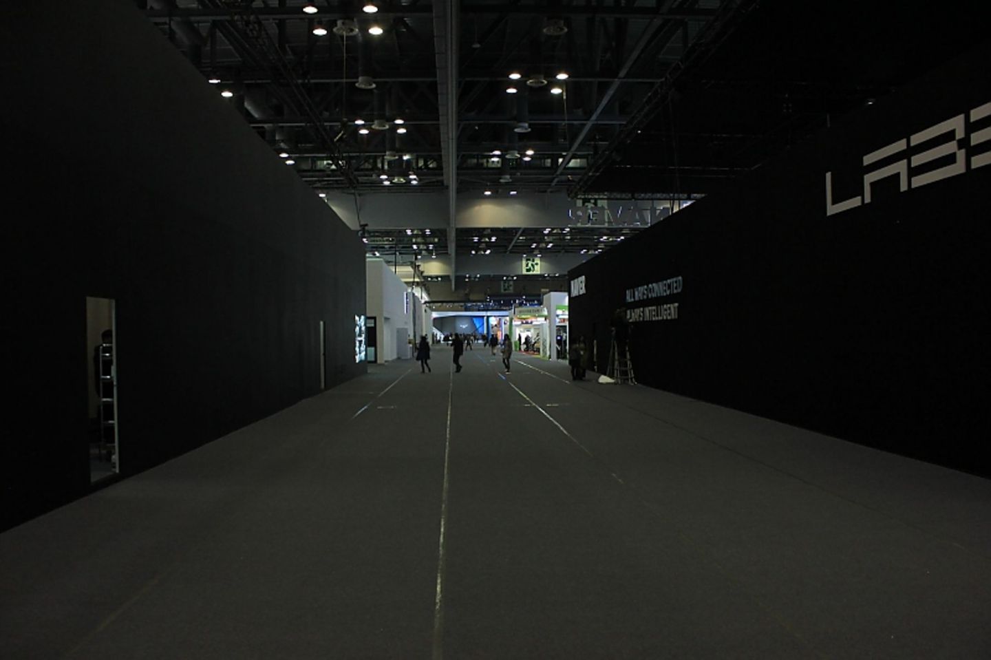 Viel los ist nicht auf der Seoul Motor Show 2017.