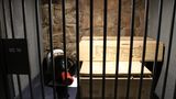 Auch diese Weinflasche aus der Winebank Frankfurt hat es in sich: Es handelt sich dabei um eine Sechs-Liter-Flasche 1949 Château Mouton-Rothschild. Auch dieses Weingut zählt zu den berühmtesten Weingütern der Welt und liegt im französischen Bordeaux. Eine Flasche wie aus dem Jahrgang 1949 ist zumindest in Deutschland nicht zu bekommen.