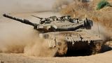 Der israelische Merkava auf den Golan Höhen.