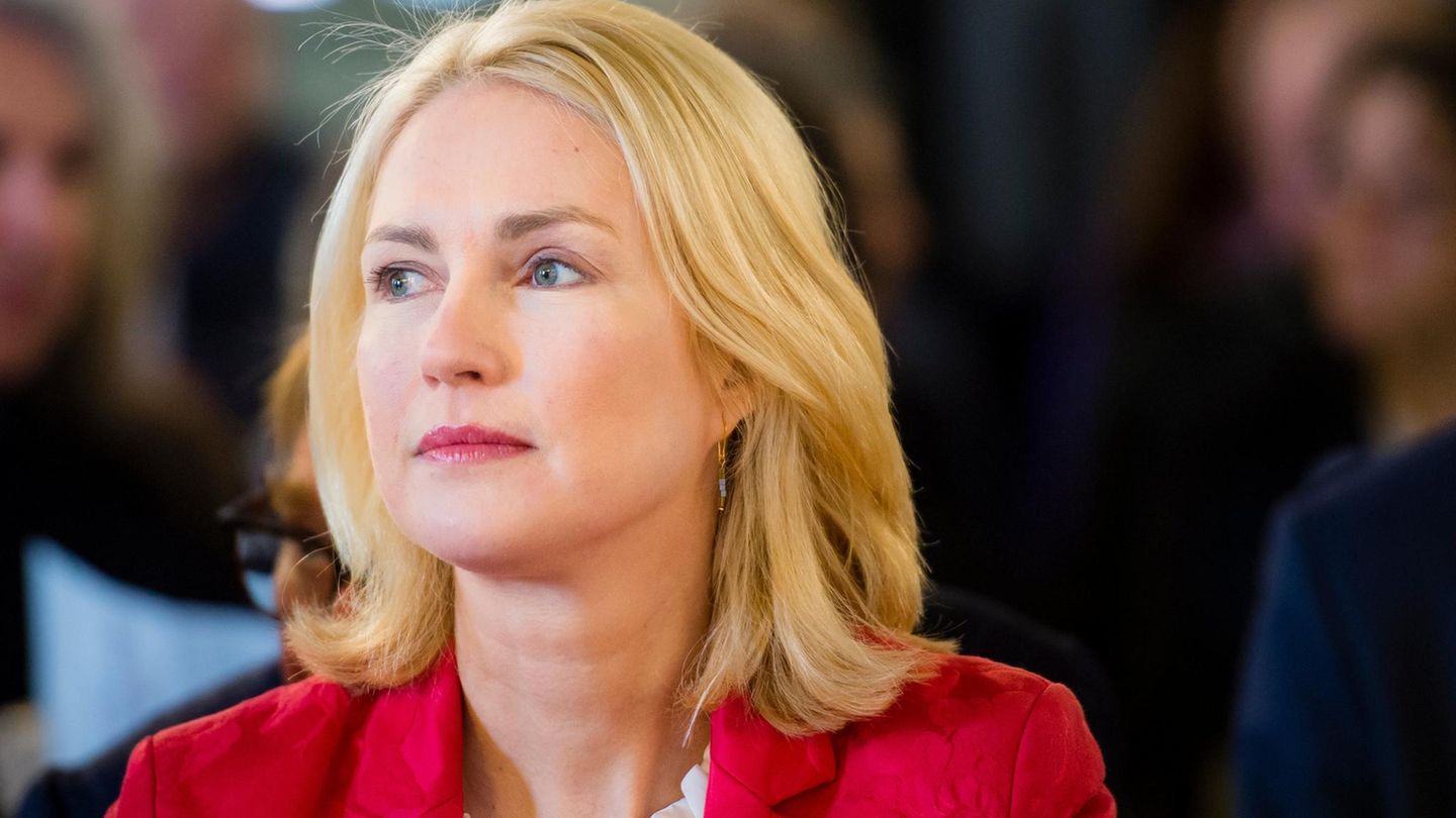Porträt der SPD-Politikerin Manuela Schwesig