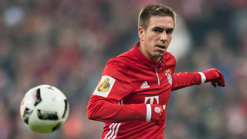 Philipp Lahm vom FC Bayern München sieht sich für Werbung missbraucht