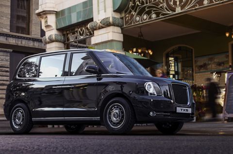 Bekanntes Konzept, modern umgesetzt: Die Aluhaut des neuen London-Taxis orientiert sich stark an den Vorgängern. 