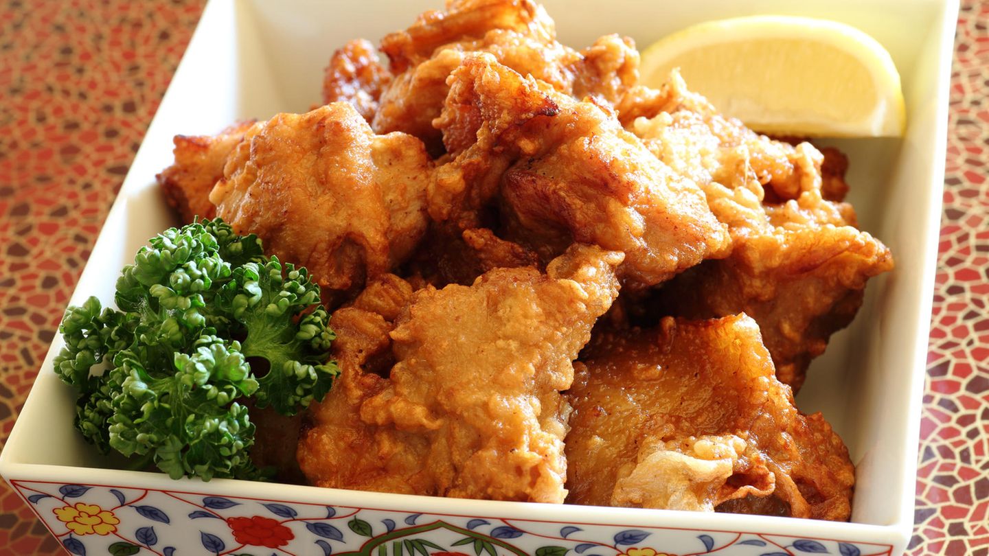 Frittiertes Hühnchen: 246 Kilokalorien pro 100 Gramm