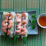 Sommerrollen mit Garnelen: 158 Kilokalorien pro 100 Gramm