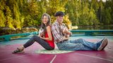 Seit 25 Jahren leben Catherine King und Wayne Adams auf dem Wasser.