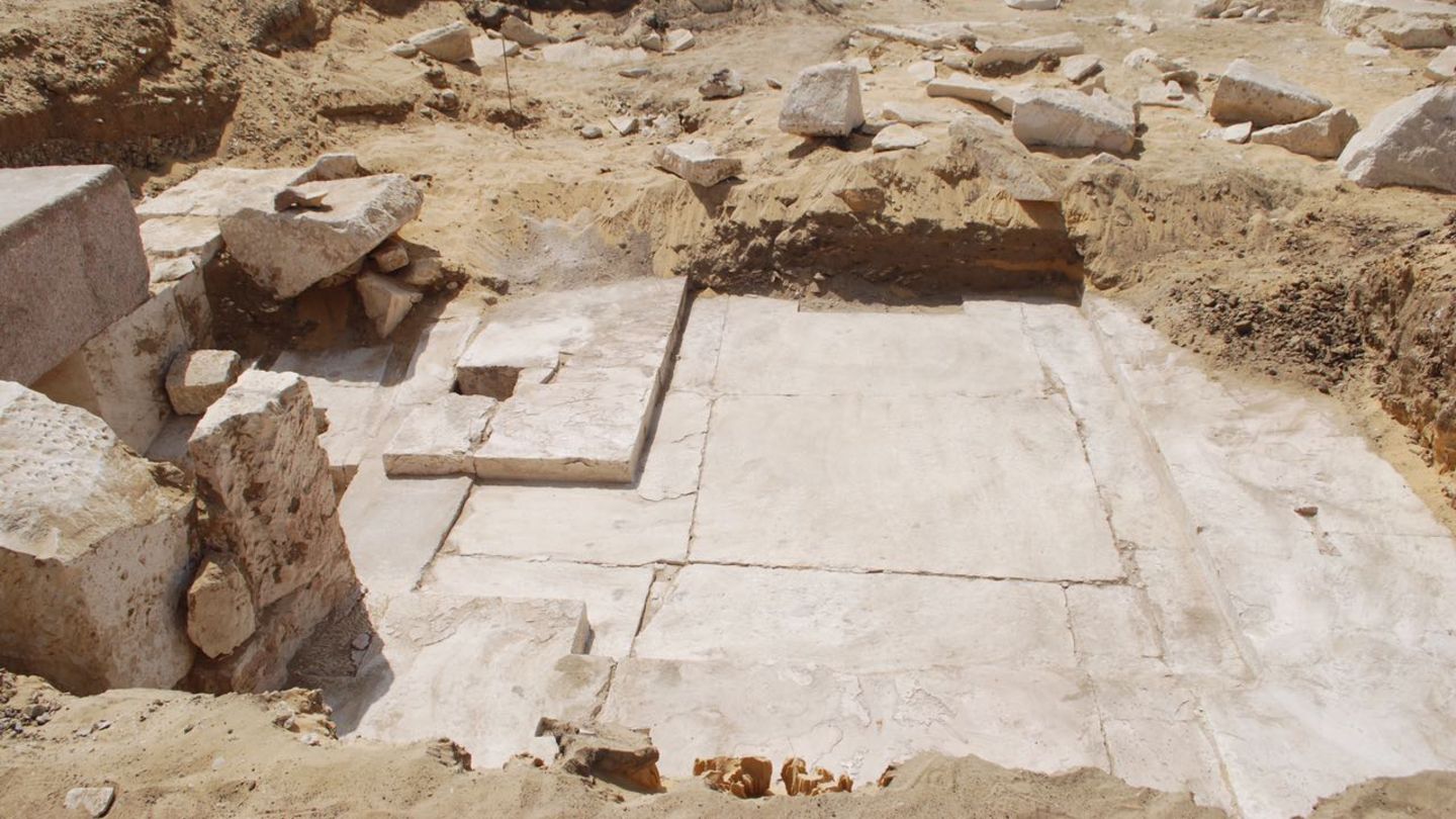 Die Überreste der neu entdeckten Pyramide in Ägypten