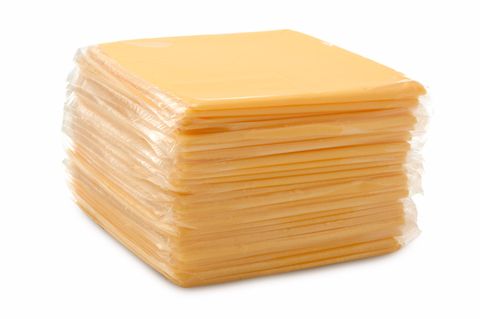 Voll von Phosphaten: Deshalb ist Scheiblettenkäse gefährlich