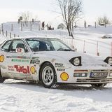 Porsche 944 Turbo hat 220 PS