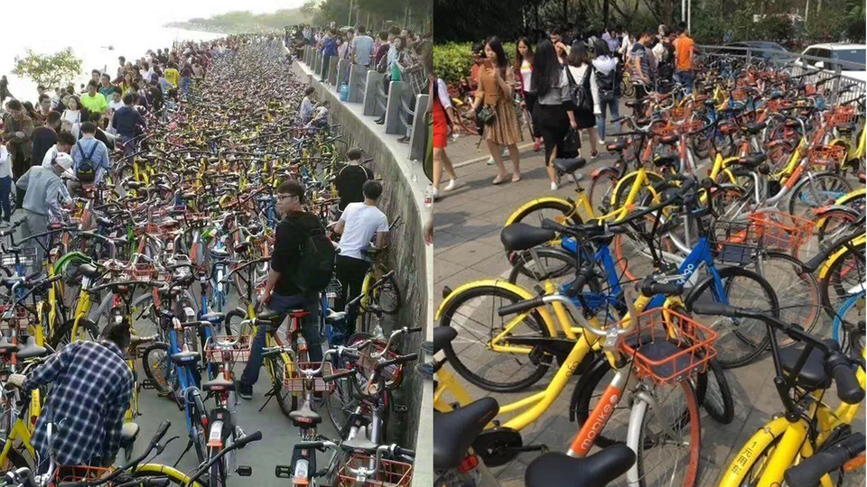Vor lauter Fahrrädern kein Platz zum Laufen In der chinesischen Stadt Shenzhen hat ein Überfluss an Shared-Bikes den Bay Park eingenommen.