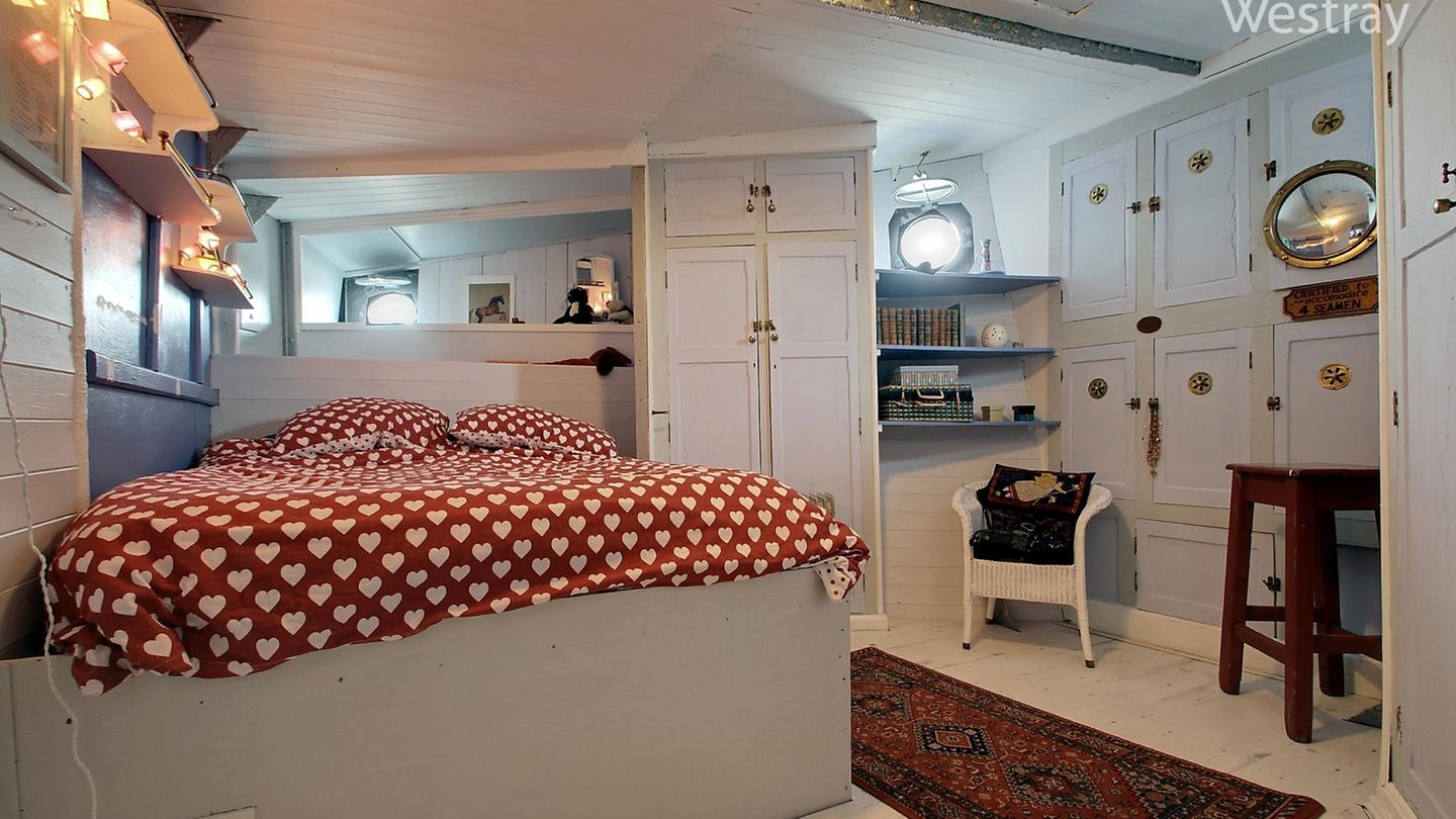 Wohnen auf dem Fluss: Der kuschelige Master Bedroom. Der kuschelige Master Bedroom.