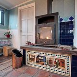 Der Salon auf dem oberen Deck wurde mit einem spanischen Multifunktionsofen  ausgestattet.