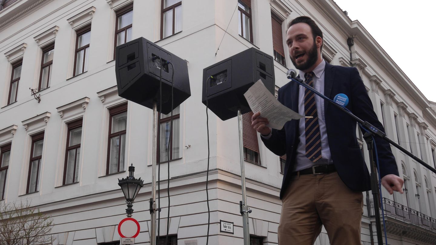 Ungarn Protest Daniel Berg