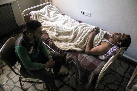 Krieg in Syrien: Mann überlebt Giftgas-Angriff - dank eines Tipps aus dem Fernsehen