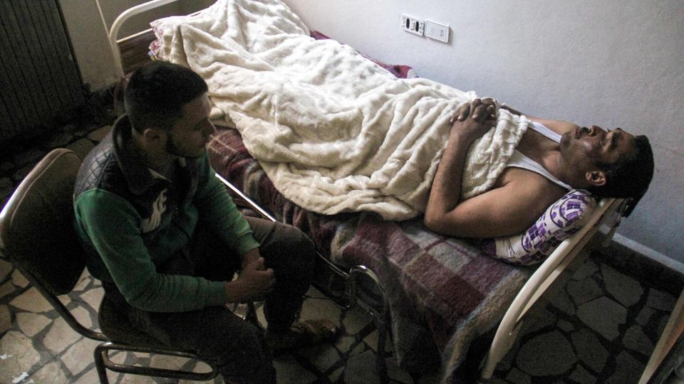 Krieg in Syrien: Mann überlebt Giftgas-Angriff - dank eines Tipps aus dem Fernsehen
