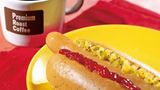 McDonald's McHot Dog    Vom McHot Dog waren die Kunden eher weniger begeistert. Ziemlich schnell wurde er wieder vom Speiseplan gestrichen. Außer in Japan, dort wird er gern zum Frühstück mit einer Tasse Filterkaffee gegessen.