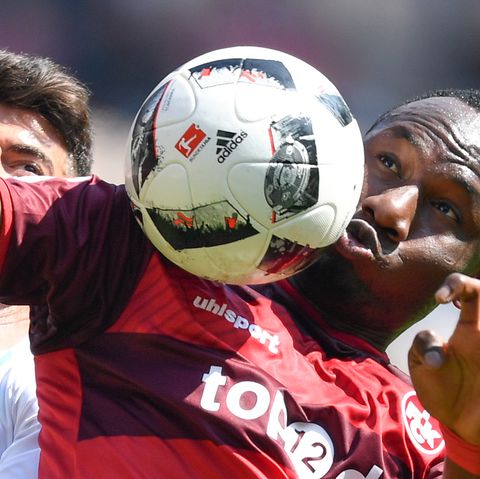 Der 1. FC Kaiserslautern hat gegen Greuther Fürth mit 2:0 gewonnen