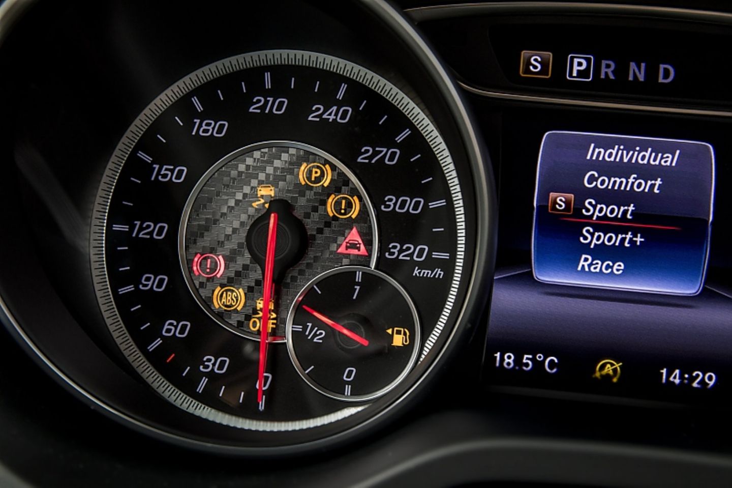 Mercedes AMG GLA 45 4matic
