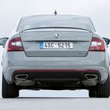 Ein Heckspoiler verschafft dem Skoda Octavia RS Abtrieb