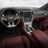 Das Cockpit ist fahrerorientiert