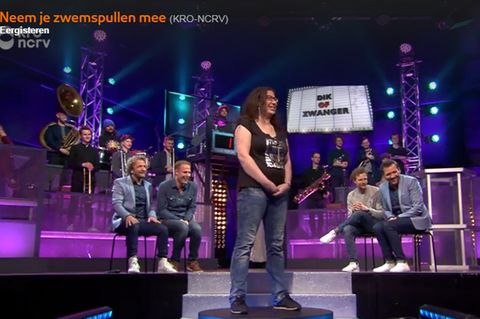 Szene aus der holländischen TV-Show "Nimm Deine Badesachen mit"