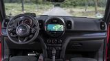 Das Cockpit des Mini John Cooper Works Countryman