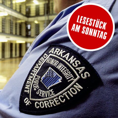 Ein Wärter in einem Trakt des Hochsicherheitsgefängnisses von Varner, Arkansas