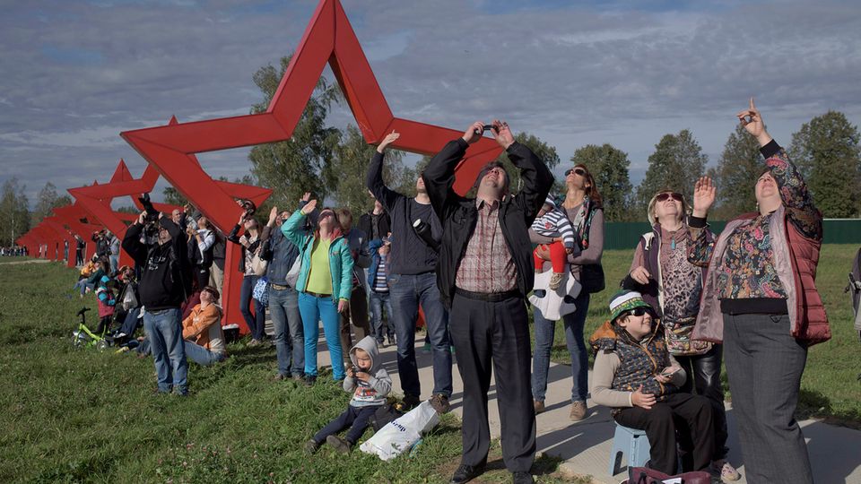 Russland Serie Schaulustige Russland Serie Schaulustige