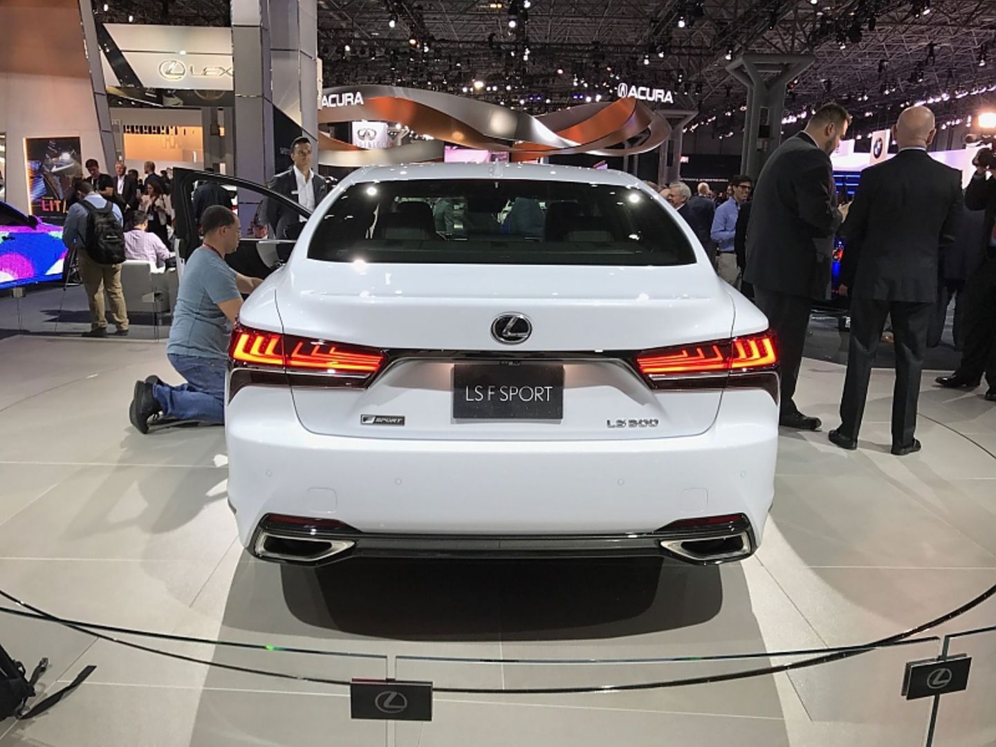 Lexus LS F Sport