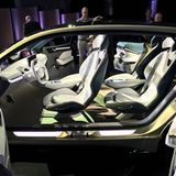 Im Innenraum finden vier Personen ausreichend Platz