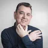 "Natürlich gibt es noch Einschränkungen", so King weiter. "Aber ich werde wieder ganz der Alte sein." In einem nächsten Schritt will er lernen, wieder seine Schnürsenkel zu binden. Bis es so weit ist, freut sich King über ganz alltägliche Dinge...