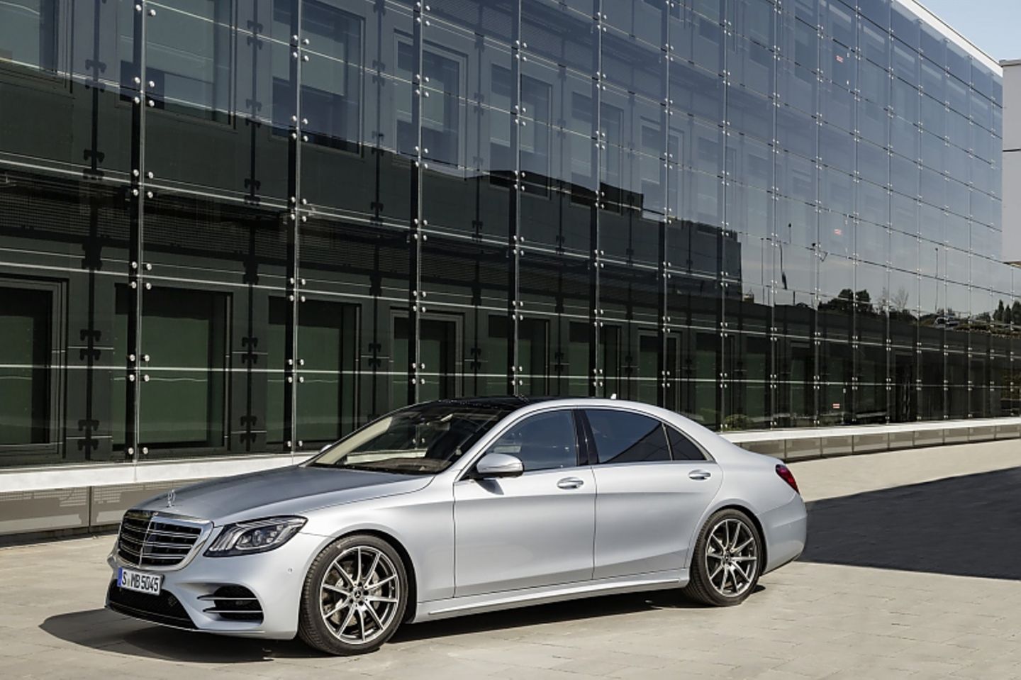 Mercedes S-Klasse Modellpflege 2017 - LED-Licht ist Serie