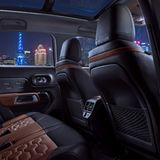 Dank des Radstands von 2,73 Metern ist hinten viel Platz