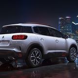 Der Citroën C5 Aircross ist 4,50 Meter lang