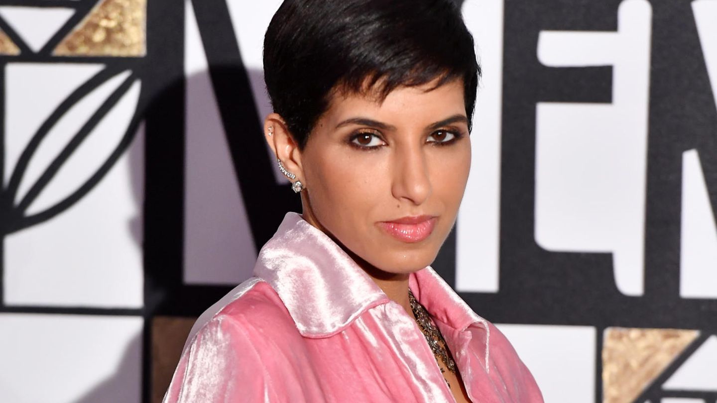 Deena Aljuhani Abdulaziz
