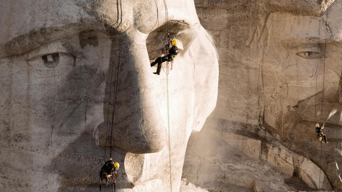Kärcher reinigt Denkmäler