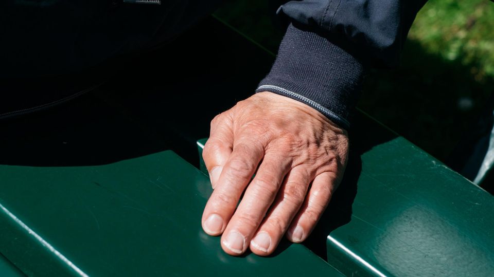 Ewige Liebe Herr Bischoff hört nicht auf zu lieben