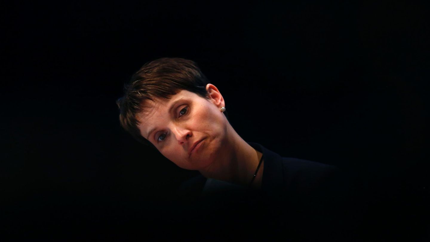 Frauke Petry beim AfD-Parteitag in Köln