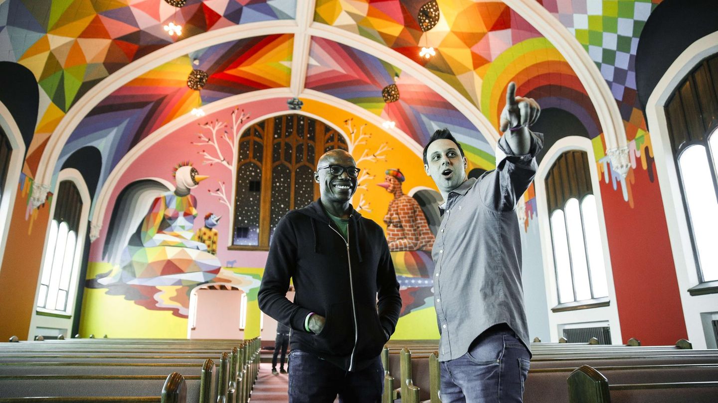 Der Schauspieler Kyle Grooms besuchte die Eröffnungsfeier der "International Church of Cannabis"