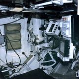 Im flachen Rumpf müssen die Fahrer mehr liegen, als sitzen