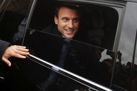 Emmanuel Macron im Auto