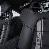 Die Sitze passen einfach ausgezeichnet.