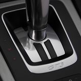 Das Siebengang-Automatikgetriebe arbeitet perfekt.