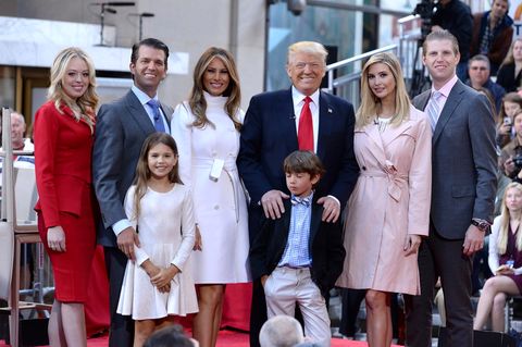 Eine schrecklich nette Familie: Donald Trump mit seinen Kindern, Enkelkindern und Ehefrau