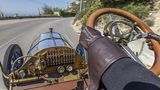 Das Cockpit ist voller Pumpen und Kontrollbehälter