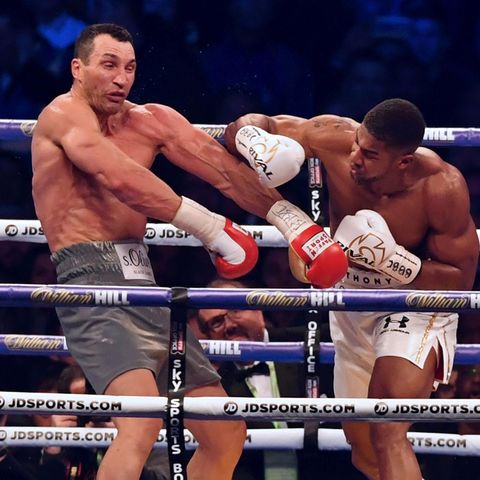 Wladimir Klitschko kassierte einige Treffer und ging mehrfach zu Boden.