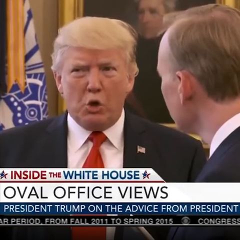Donald Trump trifft auf CBS-Moderator John Dickerson im Oval Office